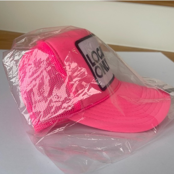 NWT Aviator Nation Vintage mesh Trucker Hat Locals Only Patch โ Neon pink - Picture 4 of 10
